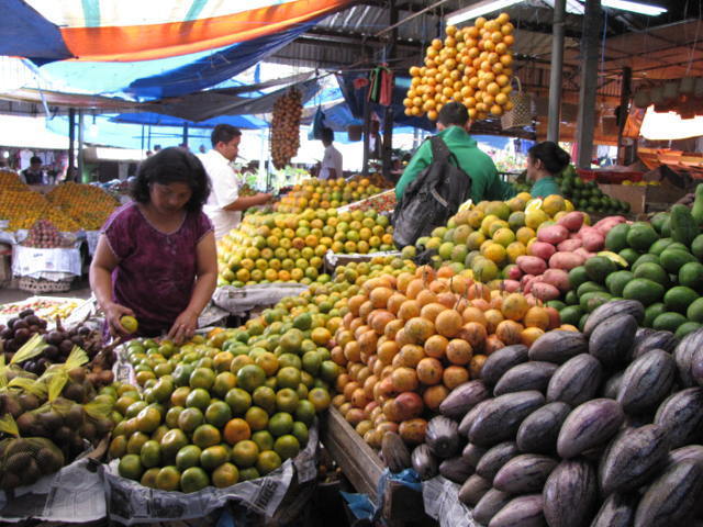 sewa-mobil-Surabaya-ke-Pasar-Osowilangun