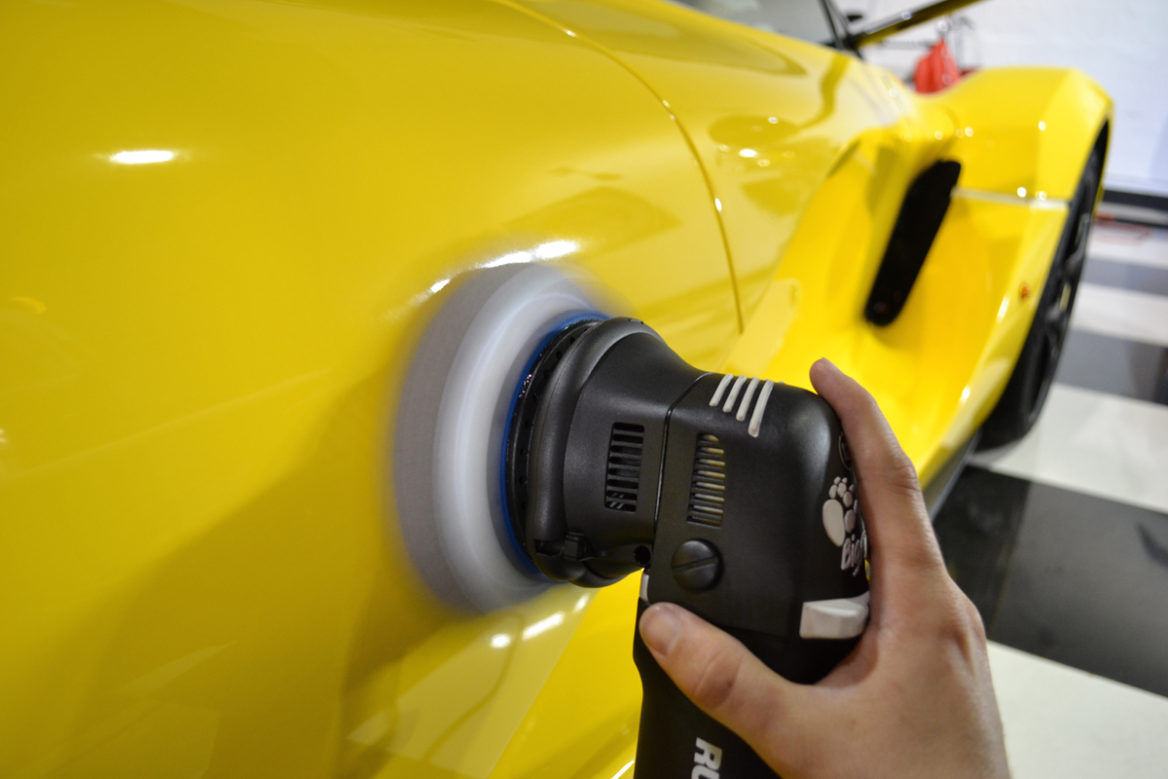 Coating-Mobil-Rental-Mobil-Surabaya