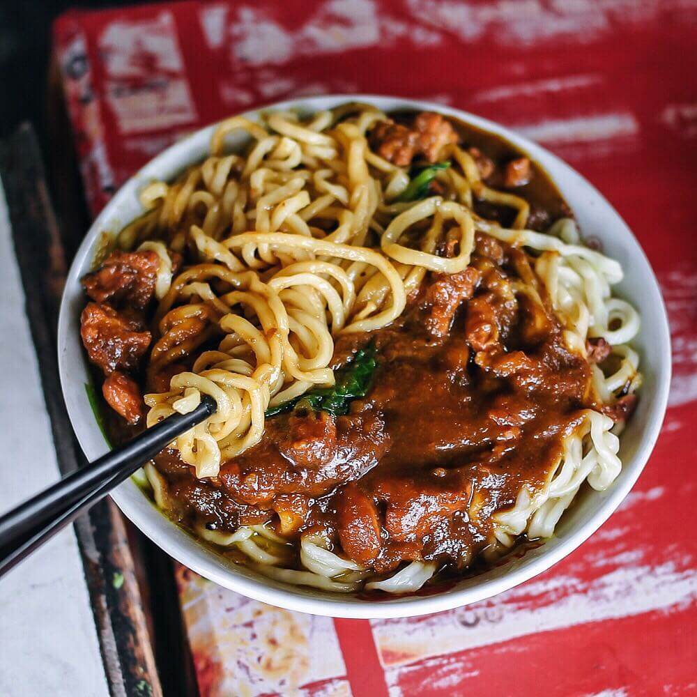 mie ayam bu tumini