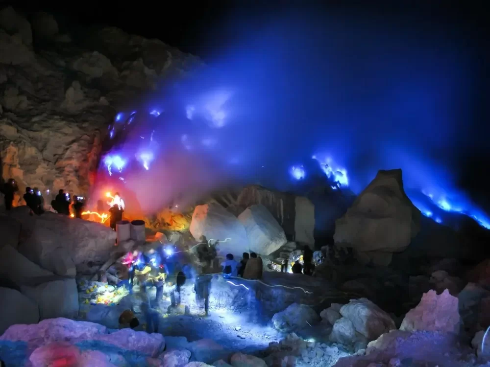 blue fire ijen