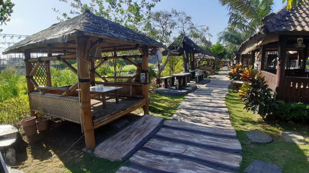 restoran keluarga di surabaya