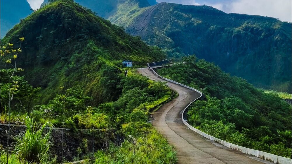 wisata sekitar gunung kelud