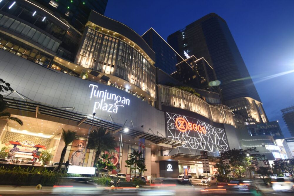 mall di surabaya