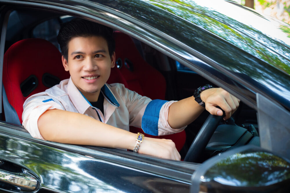 keuntungan sewa mobil