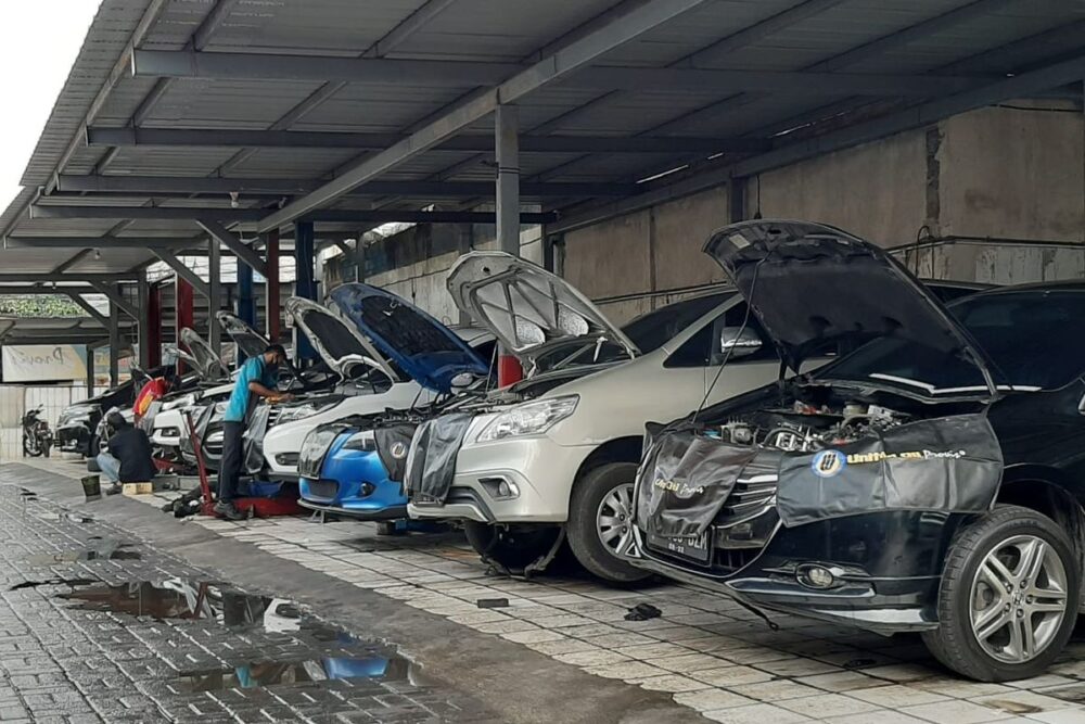 mobil jarang dipakai