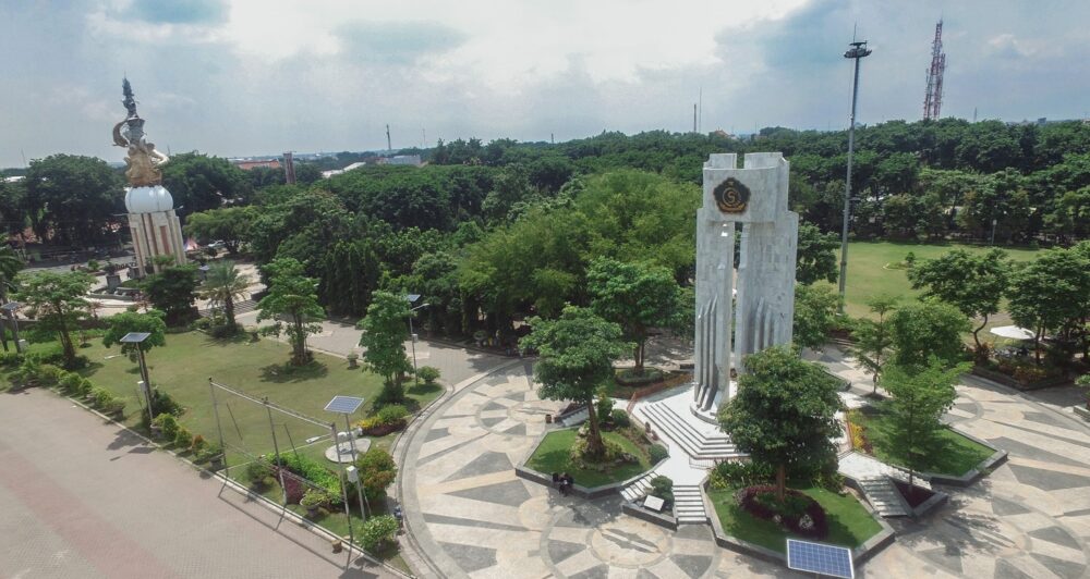 liburan ke sidoarjo