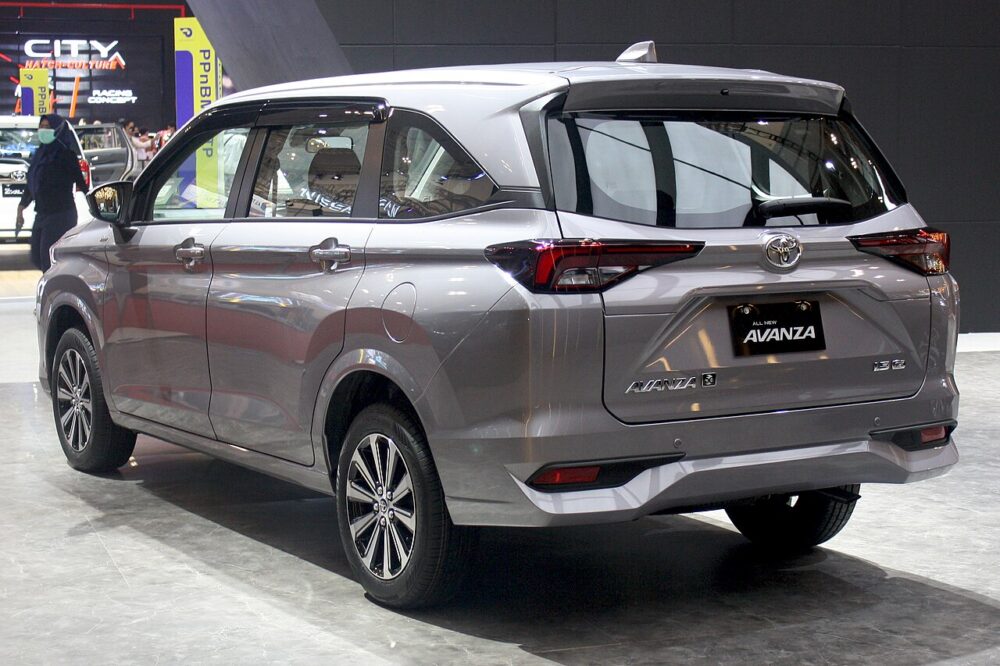 mobil favorit indonesia