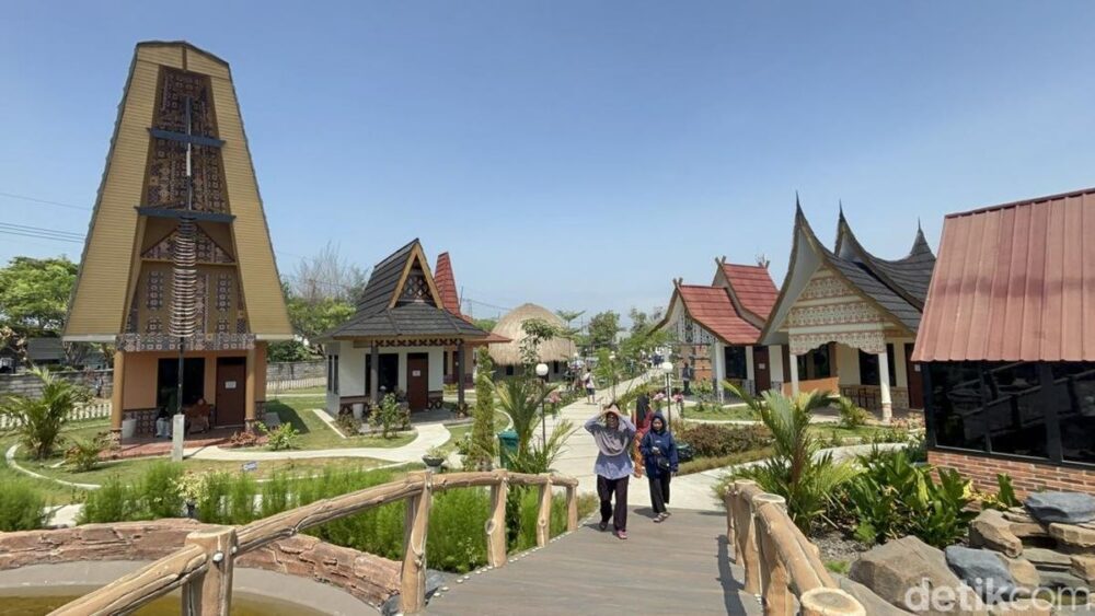 taman bhinneka surabaya