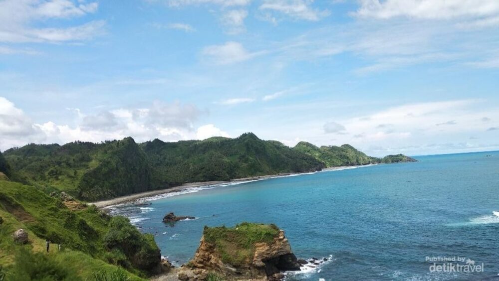 pantai menganti kebumen