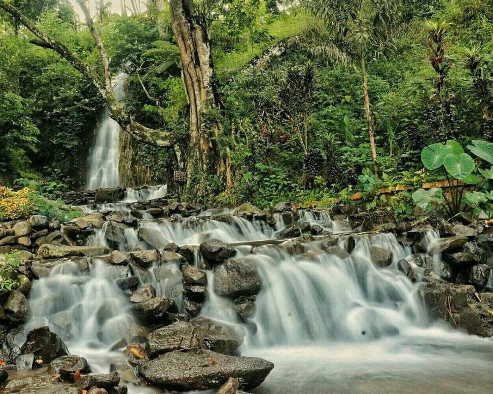air terjun nganjuk