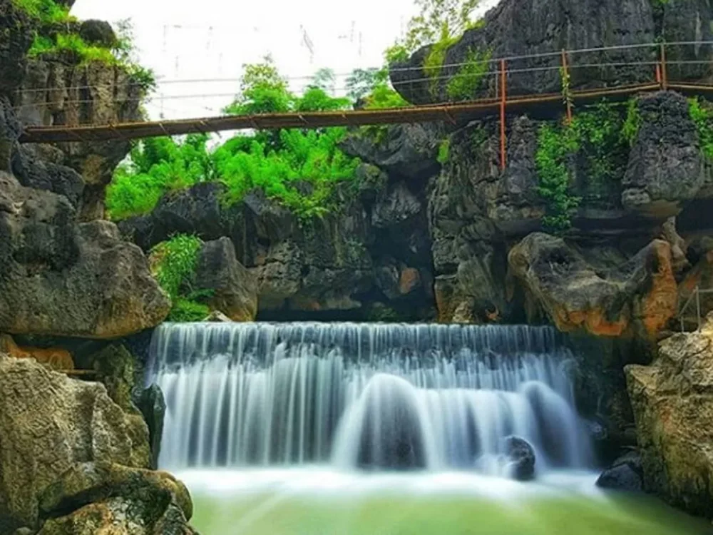 wisata alam trenggalek